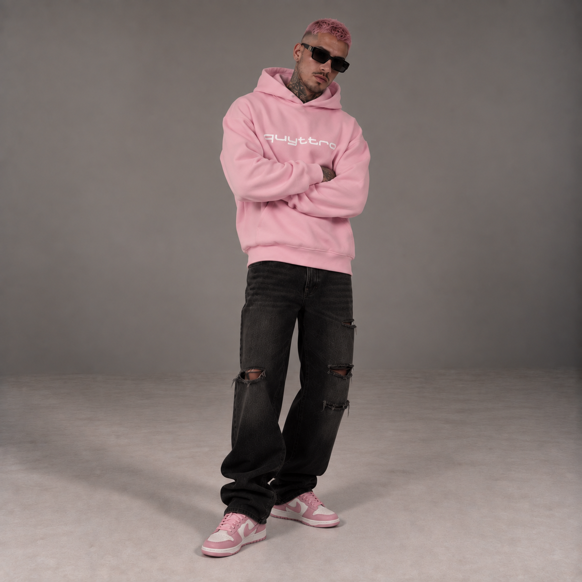 Pink Essential Hoodie - quyttro