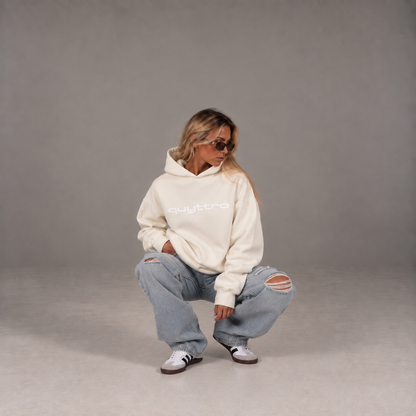 White Essential Hoodie - quyttro